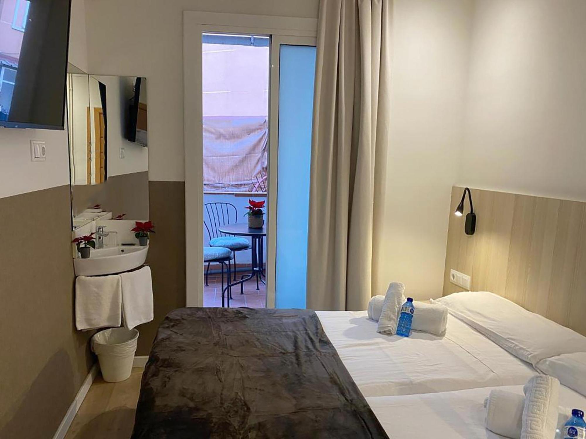 Hostal Bestprice Barcelona Stadium — Fotos 2
